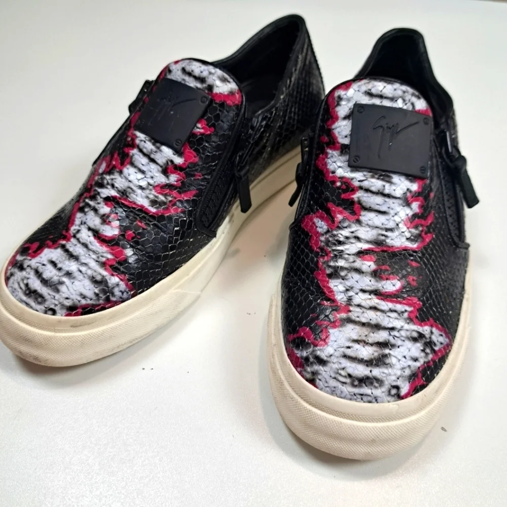 Giuseppe Zanotti Design London Moc Donna Embossed Snake Skin Womens .size 38 1/2